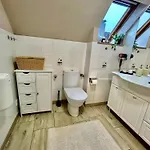 Stilvolle 3-zi-wohnung, Ruhig, Parkplatz, Wlan, Kiel