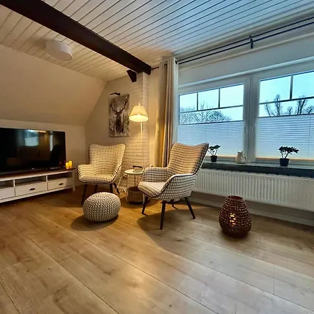 3-zi-wohnung Parkplatz, Arbeitsplatz, Wlan, Kueche * Kiel