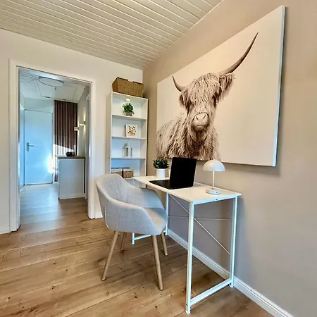 3-zi-wohnung Parkplatz, Arbeitsplatz, Wlan, Kueche Apartamento