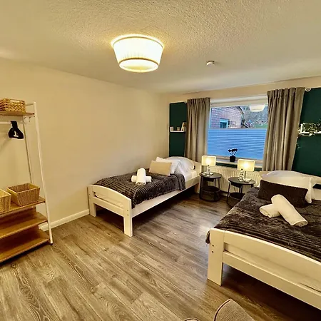 3-zi-wohnung Parkplatz, Arbeitsplatz, Wlan, Kueche Apartamento