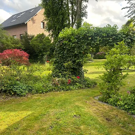 Stilvolle 3-zi-wohnung, Ruhig, Parkplatz, Wlan, Lägenhet *