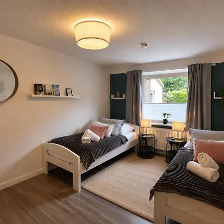 Stilvolle 3-zi-wohnung, Ruhig, Parkplatz, Wlan, * Kiel