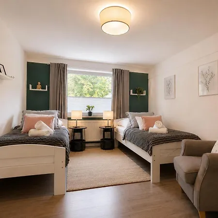 Lejlighed Stilvolle 3-zi-wohnung, Ruhig, Parkplatz, Wlan, Kiel
