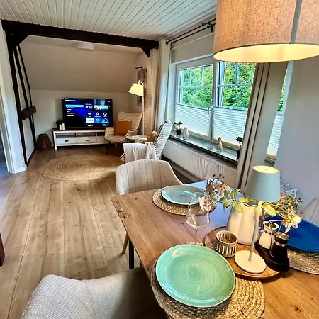 Apartment 3-zi-wohnung Parkplatz, Arbeitsplatz, Wlan, Küche