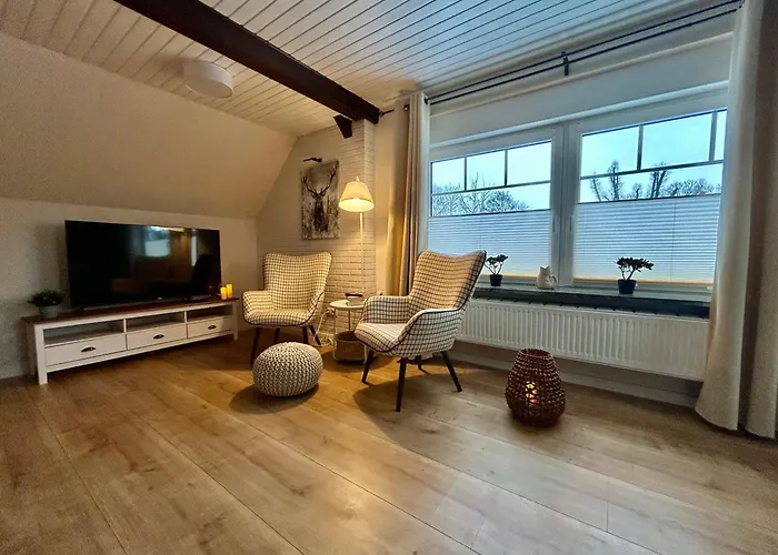 3-zi-wohnung Parkplatz, Arbeitsplatz, Wlan, Kueche * Kiel