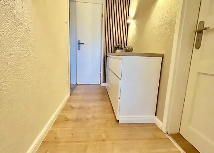 3-zi-wohnung Parkplatz, Arbeitsplatz, Wlan, Kueche Apartamento