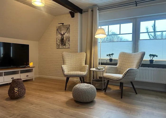 3-zi-wohnung Parkplatz, Arbeitsplatz, Wlan, Kueche Kiel